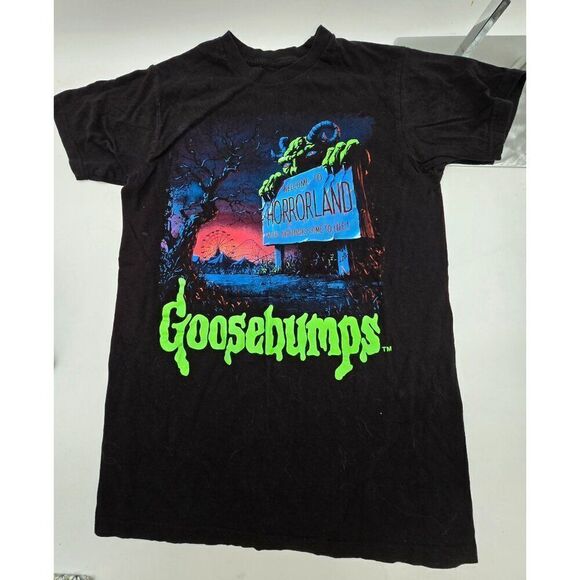 Goosebumps "Welcome To Horrorland" Graphic T-Shirt Black S 100% Cotton - Picture 1 of 5